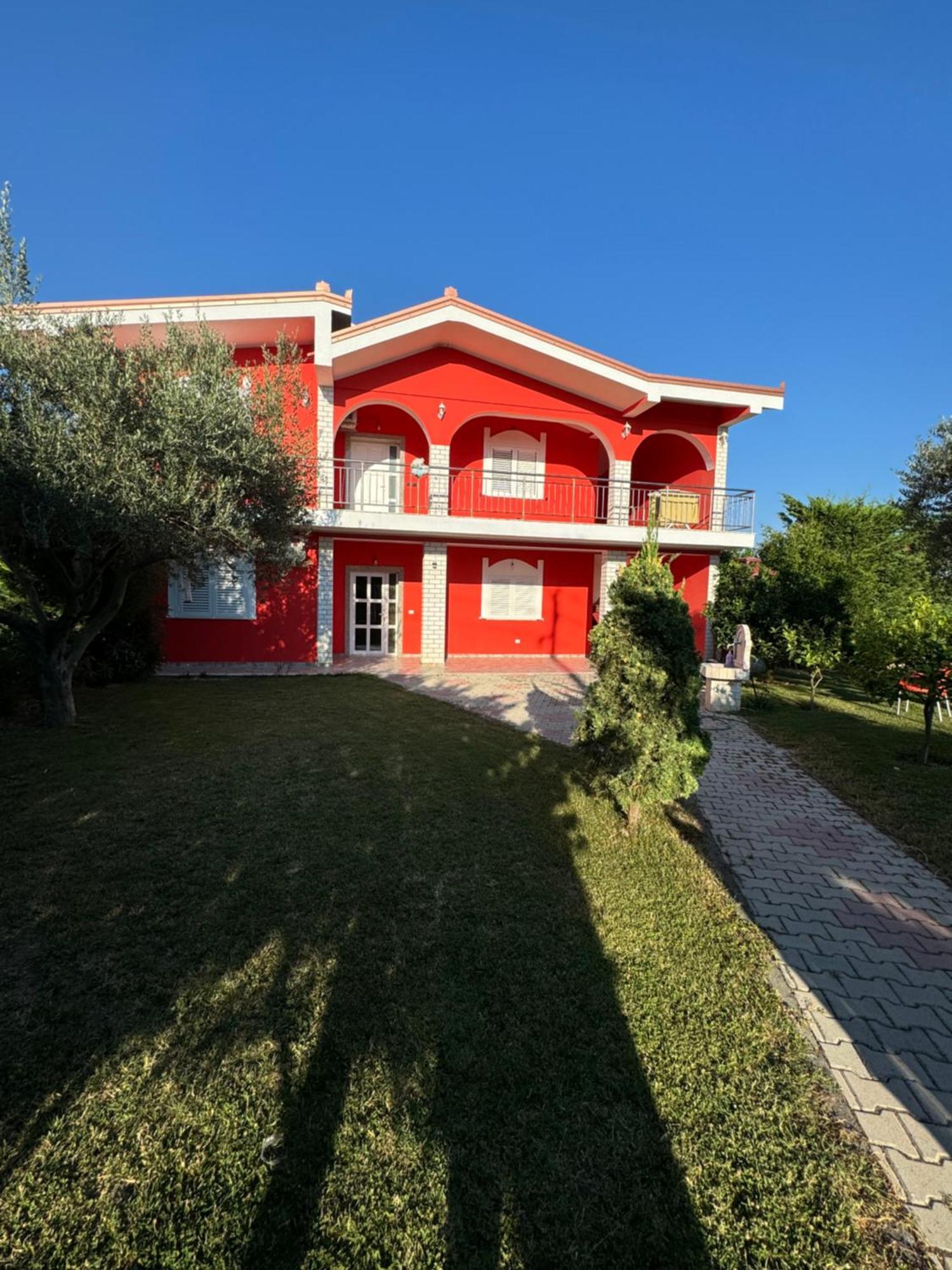 Restorant Hotel Niku Shetaj Zewnętrze zdjęcie